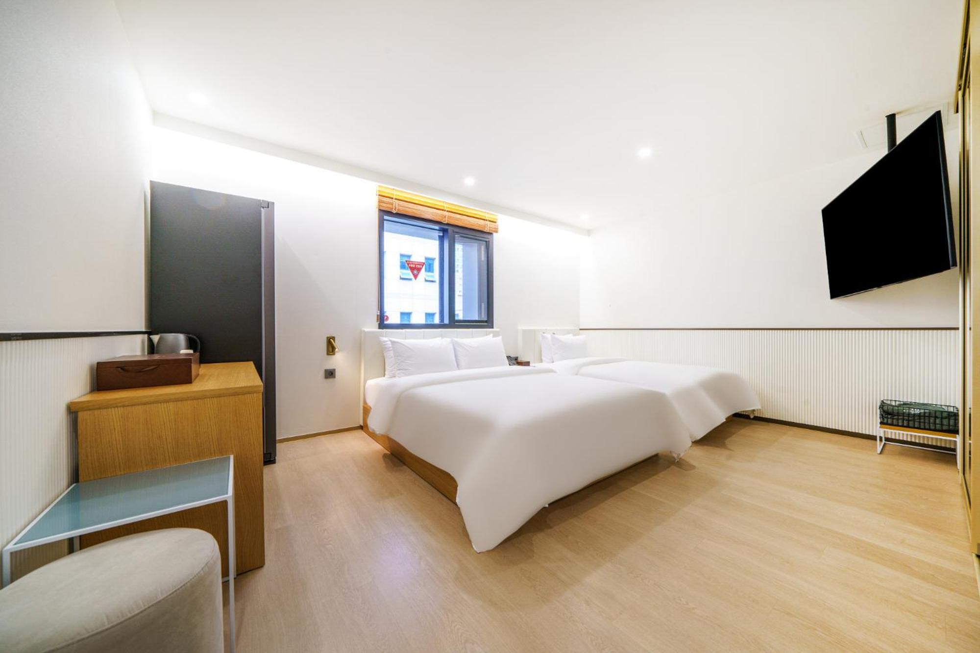 Busan H-Avenue Hotel Seomyeon Station Εξωτερικό φωτογραφία